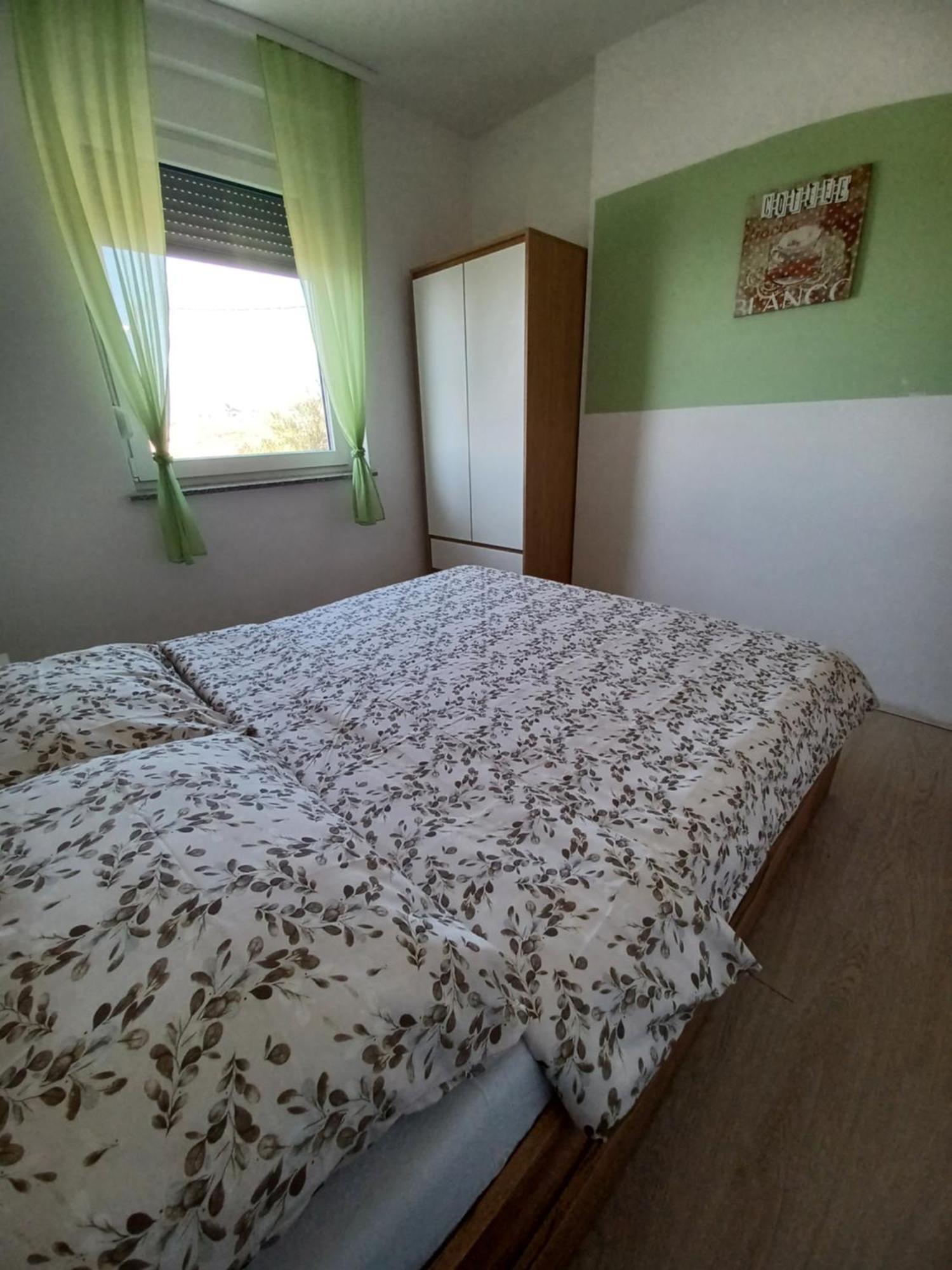 Apartmani Suncev Sjaj Rtina Exterior foto